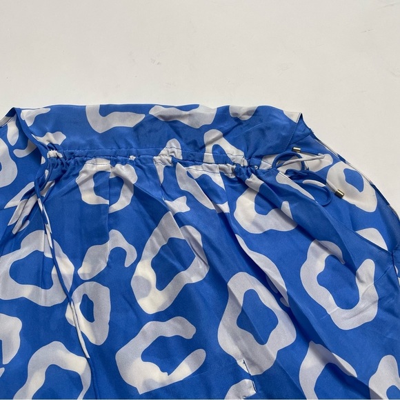 DIANE VON FURSTENBERG silk v neck tie blouse - Picture 5 of 10